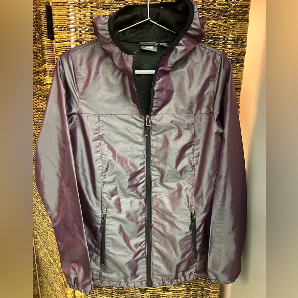 New Balance- Womens Small, Iridescent‎ Purple Full Zip Jacket- Mesh inside